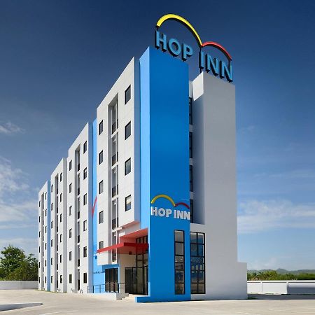 Hop Inn Phitsanulok Mittraphap Road Екстер'єр фото
