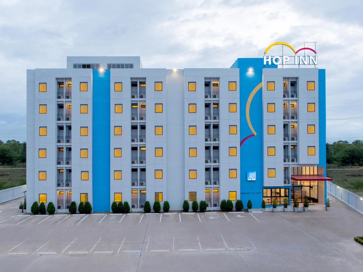 Hop Inn Phitsanulok Mittraphap Road Екстер'єр фото